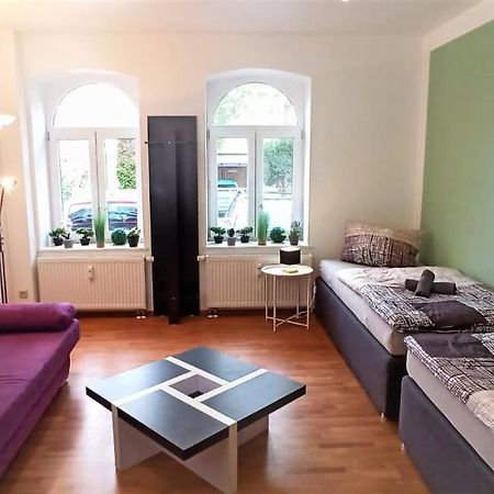 Apartment Fuer Bis Zu 7 Personen Mit Balkon Halberstadt Eksteriør billede