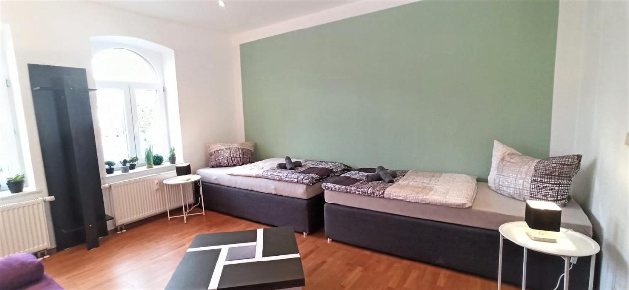 Apartment Fuer Bis Zu 7 Personen Mit Balkon Halberstadt Eksteriør billede
