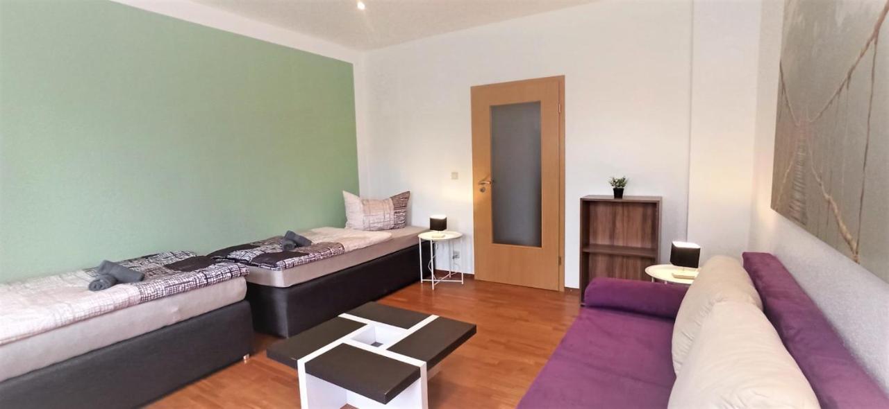 Apartment Fuer Bis Zu 7 Personen Mit Balkon Halberstadt Eksteriør billede